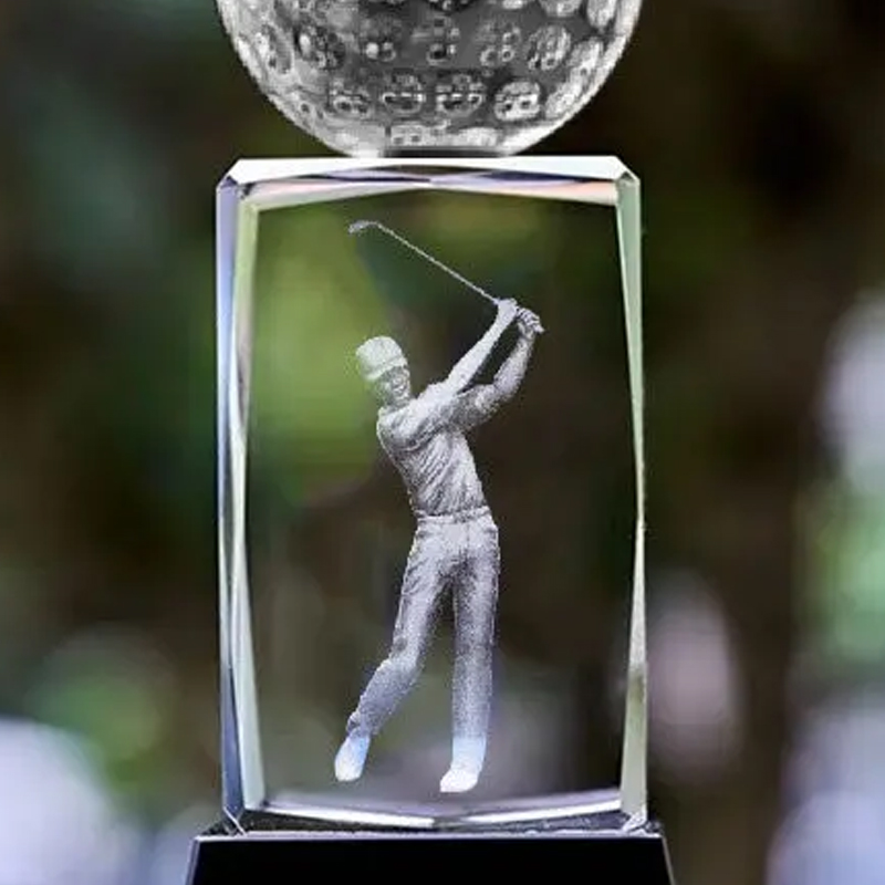 Trophée en cristal personnalis - Badminton Europe avis et prix